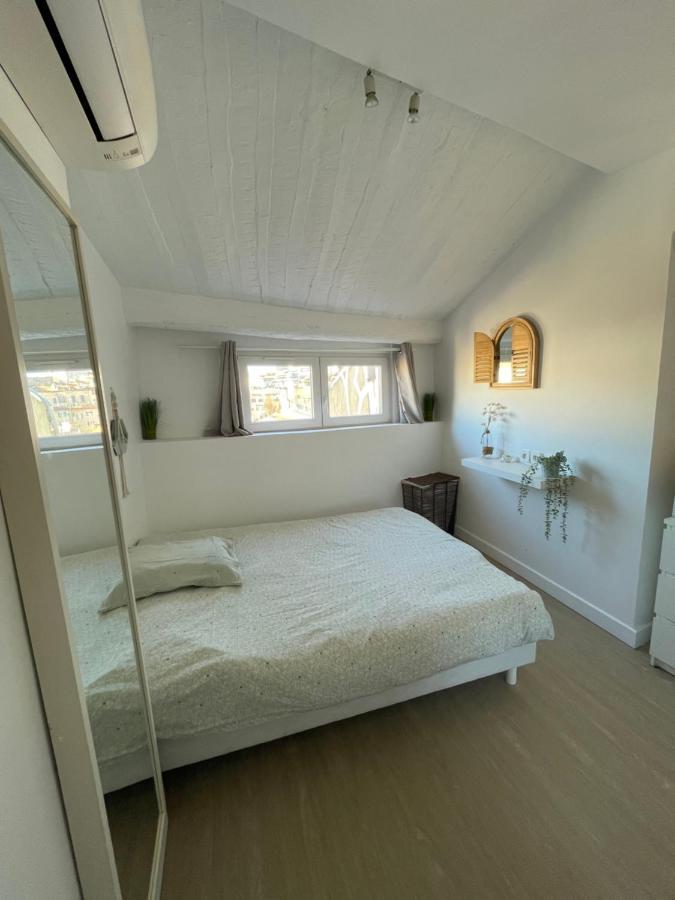 Magnifique Duplex Vieil Antibes Apartment Exterior foto